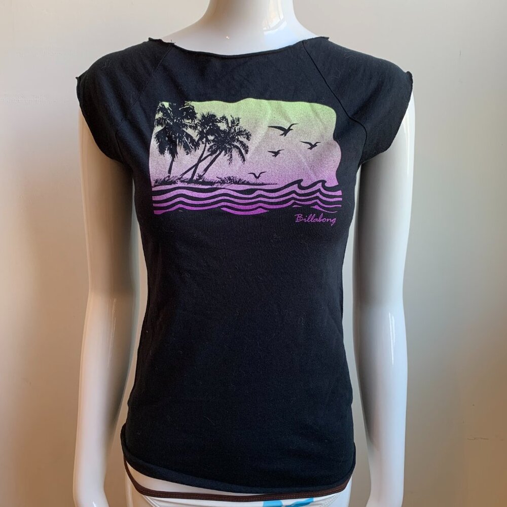 Billabong black & lilac scenic print t-shirt